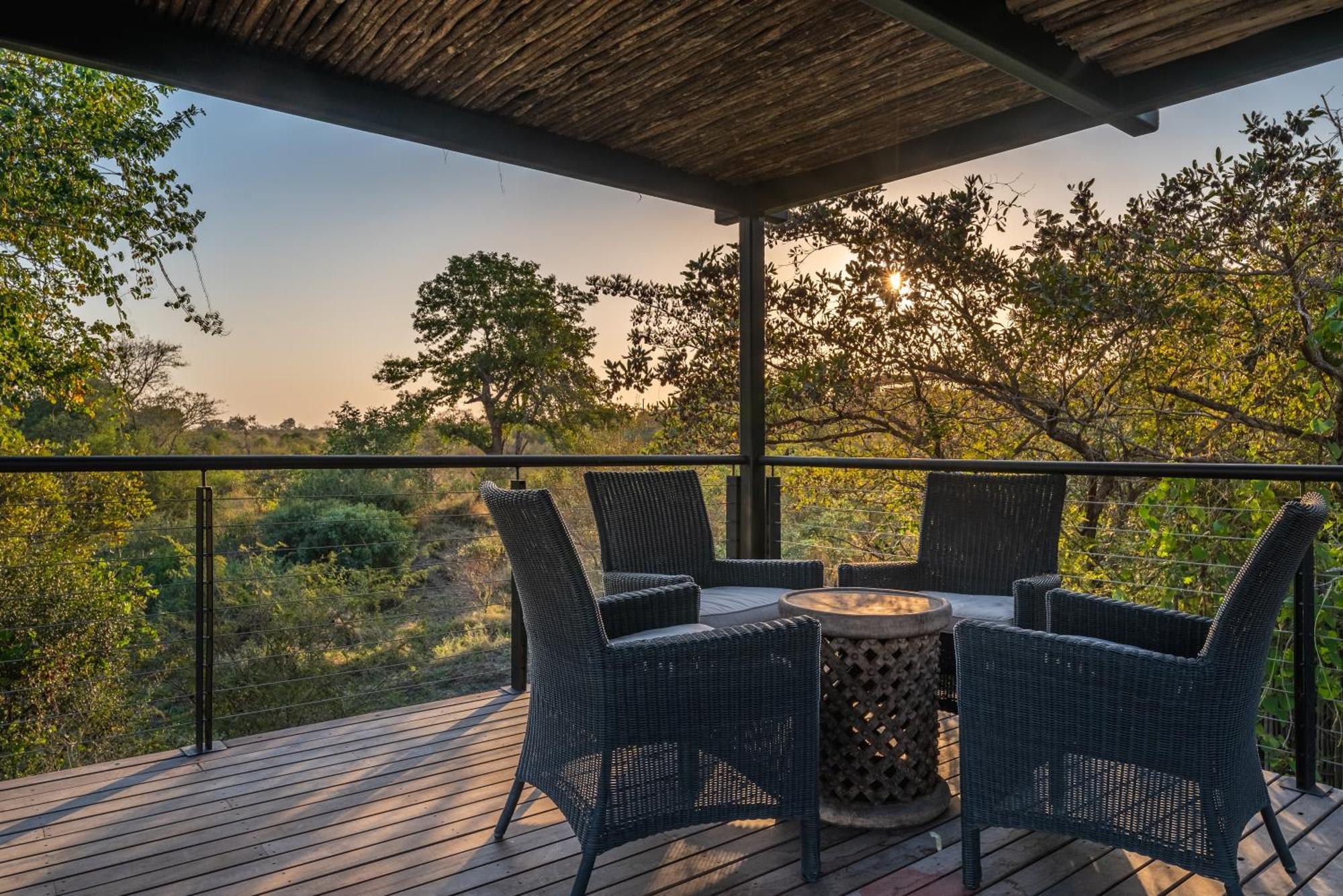 Elephant Point Lodge *