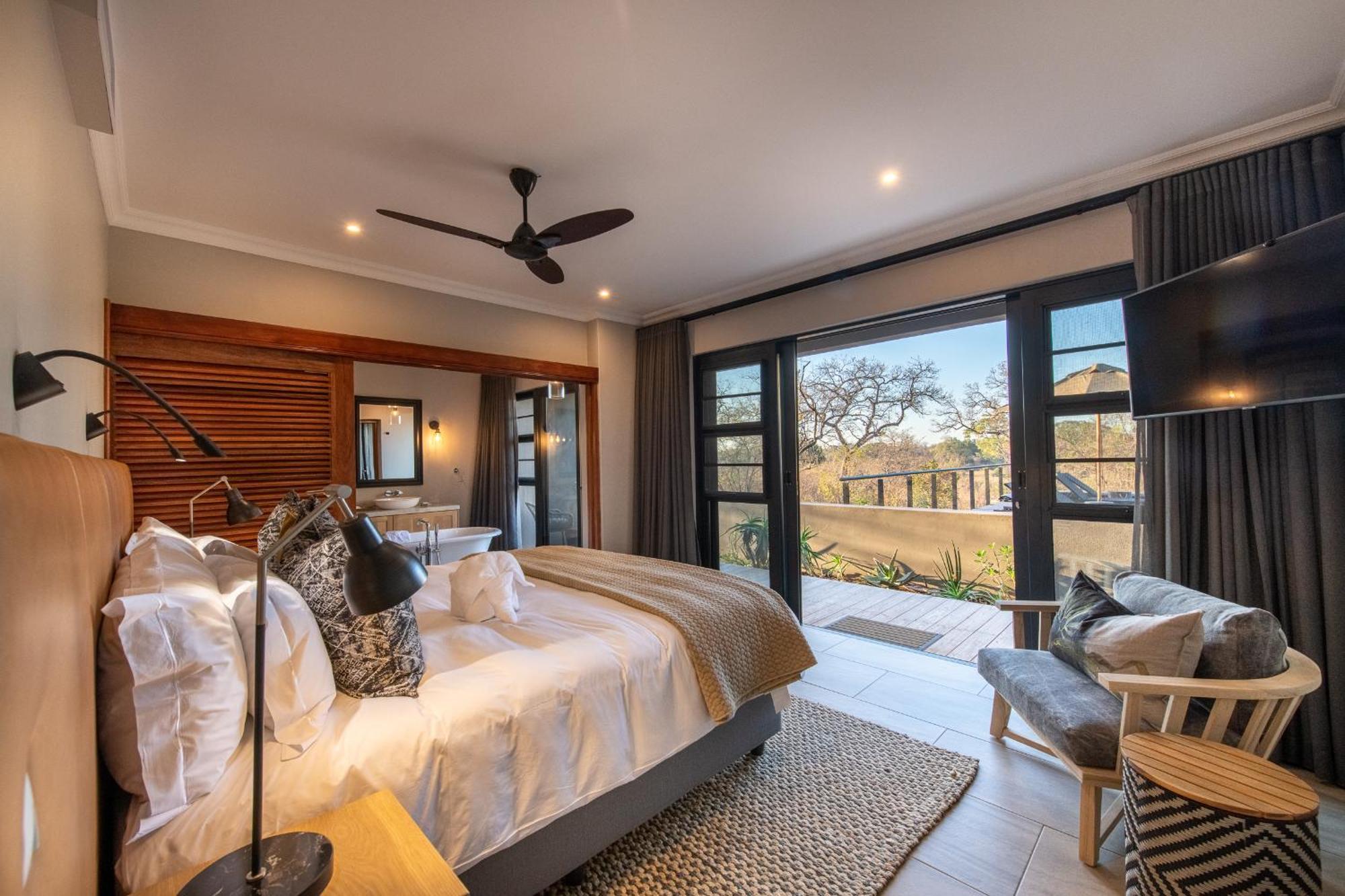 Lodge Elephant Point
